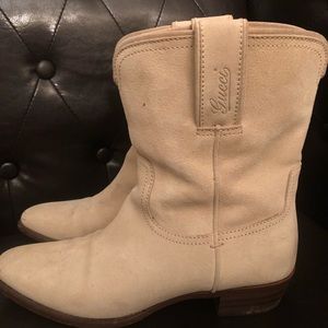 used gucci boots